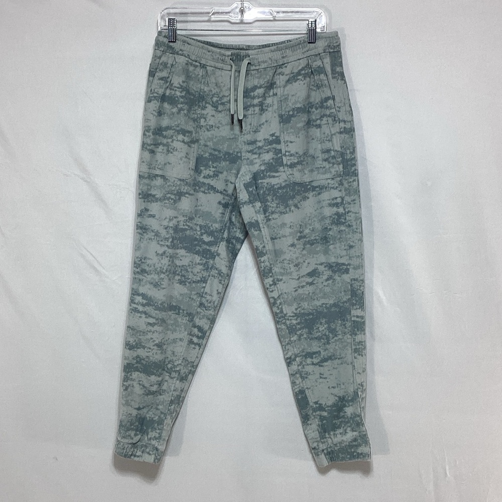 Athleta Green Farallon Jogger Pants size medium